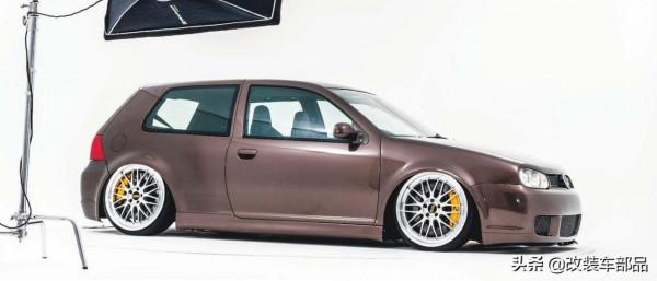 打破年份的界限 模板級的四代高爾夫