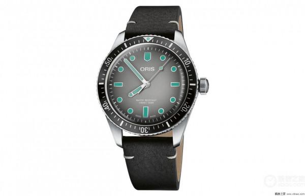 豪利時推出全新Divers 65年復刻版潛水腕錶