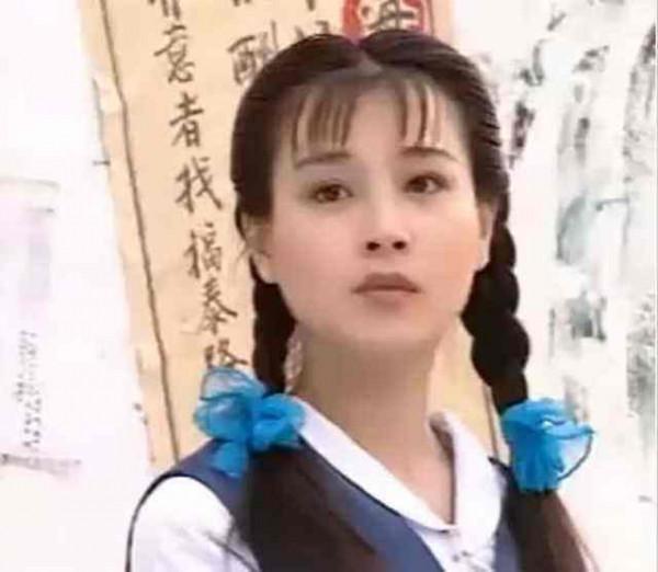 演員趙明明：為愛息影，生女後被棄，被婚姻傷透的心不敢再開啟