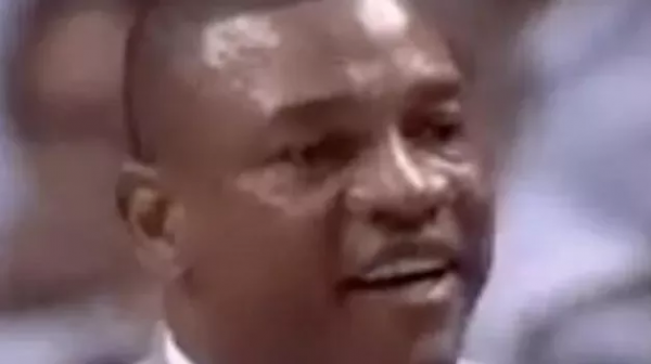 服了！NBA第1炸怪獸！單場50分14板！一人打爛最快重建球隊