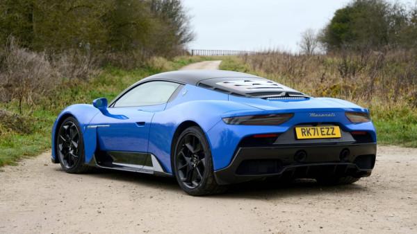 搭載最強3.0T V6發動機，瑪莎拉蒂MC20大量實拍圖釋出