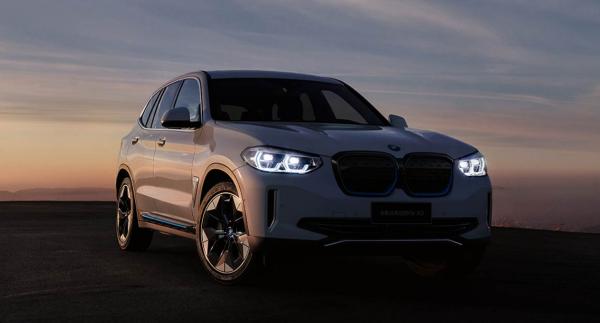 試駕完寶馬ix3我才明白，原來寶馬的優點，真的不止於操控