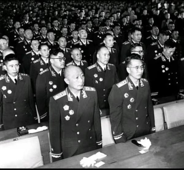 55年授銜後，元帥與大將、上將、中將、少將，分別享受什麼樣待遇