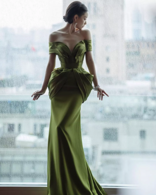 劉詩詩的煙燻妝殺瘋了?這就是人間黑天鵝吧 劉詩詩的煙燻妝殺瘋了?這就是人間黑天鵝吧