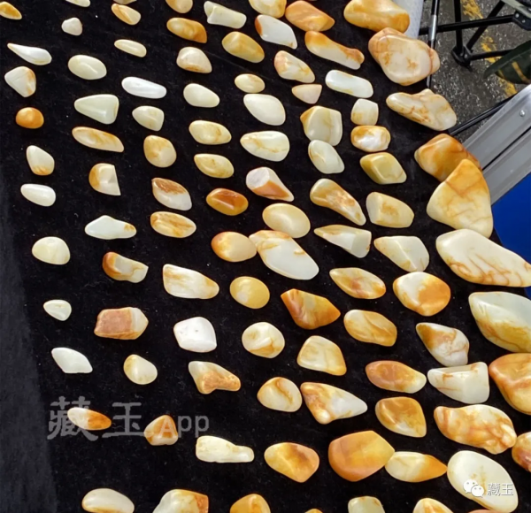 一組假皮特寫!七大特徵讓你一眼看懂真假籽料 一組假皮特寫!七大特徵讓你一眼看懂真假籽料