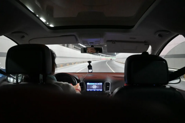 諾諾武漢站二週年小記——開二手夏朗遊東湖 諾諾武漢站二週年小記——開二手夏朗遊東湖