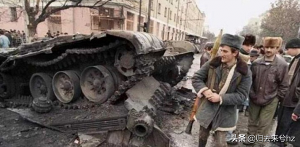 軍事史話（1）T-80獻醜第一次車臣戰爭