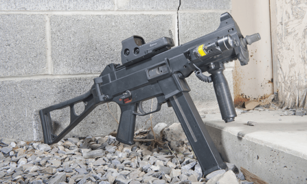 衝鋒槍的後起之秀——HK UMP衝鋒槍 衝鋒槍的後起之秀——HK UMP衝鋒槍