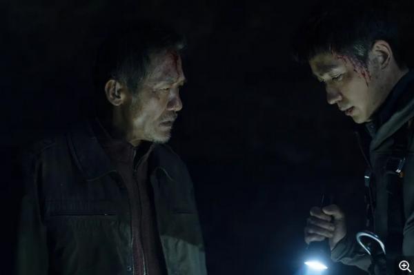 中國式救援,中國式父子情,向基層工作者致敬 中國式救援,中國式父子情,向基層工作者致敬