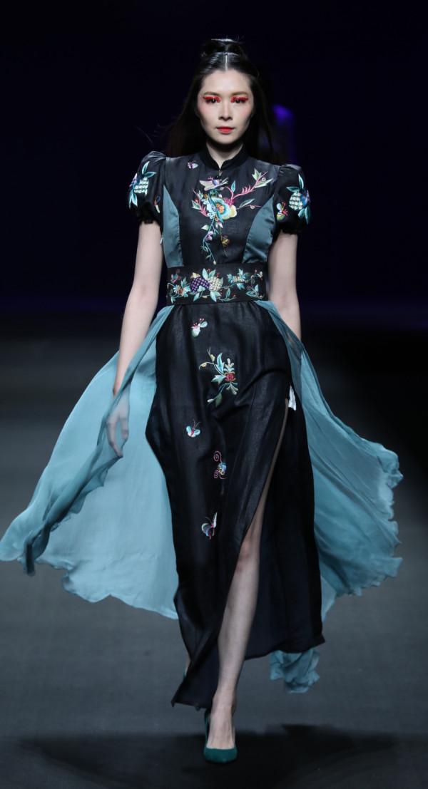 香雲博物志 | 如何鑑別真假蠶絲? 香雲博物志 | 如何鑑別真假蠶絲?