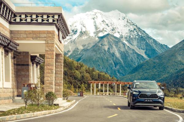 4000米高原試駕第四代漢蘭達，實測油耗僅為5.0L/100km