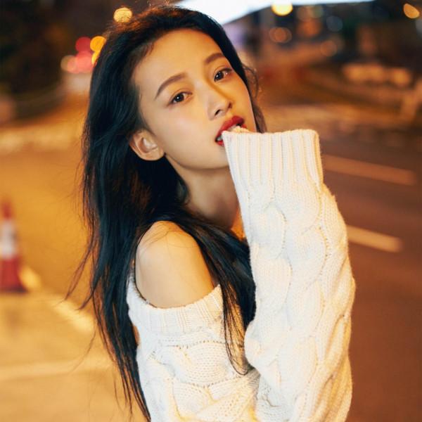 勾上董子健硬抗王京花，16歲就闖社會的孫怡，詮釋啥叫“上位”