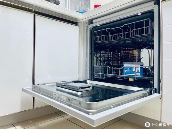 洗碗機耗材還在瞎買？模仿內部測試，洗碗凝珠可別選錯了