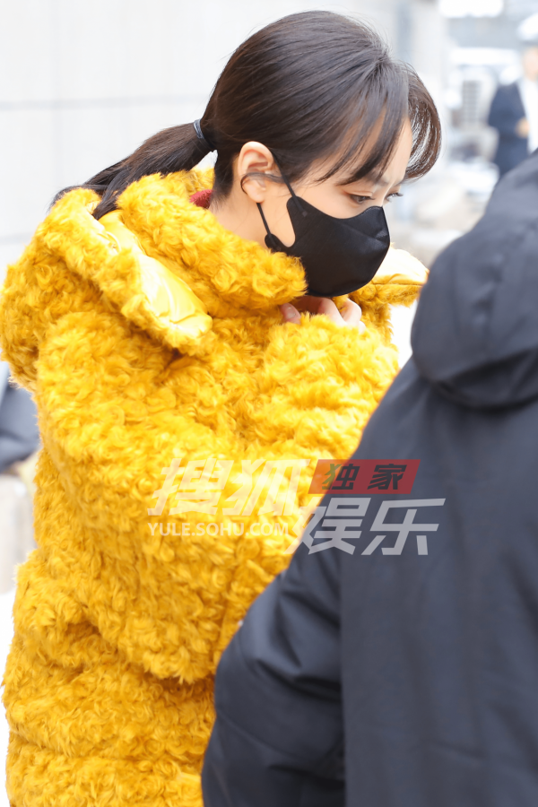 2022央視春晚第二次聯排 賈玲張小斐馬麗沙溢等現身