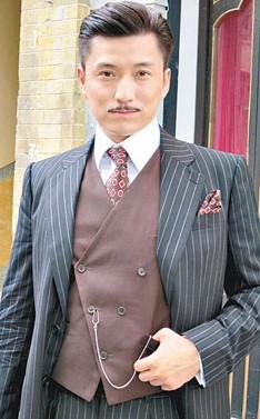 已重修舊好！TVB小生陳山聰重提與伍詠薇反目，二人曾絕交五年