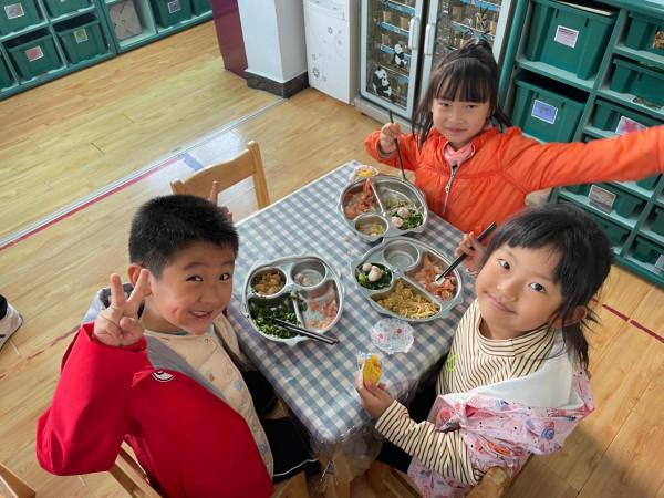 美味自助餐，共享美好“食”光