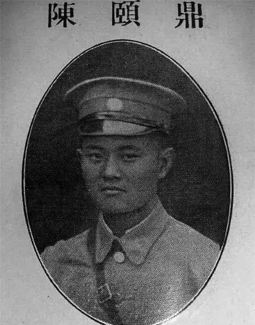 這位國軍名將被俘後，劉伯承元帥&OpenCurlyDoubleQuote;三顧茅廬&rdquo;，請他出山當教官