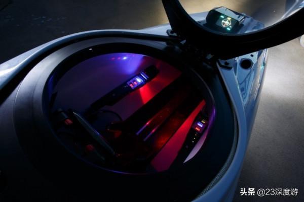 不會游泳也可以去找小丑魚跳海草舞！盤點全球可以坐潛水艇的景點