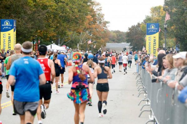 2022波馬明年4月18日舉行 規模3萬人 報名要求提供疫苗接種證明