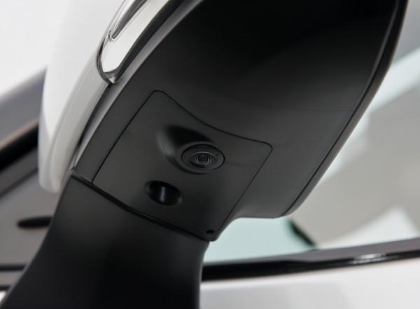 豐田皇冠陸放已上市，車重超2噸，續航1000KM，還能吃92“粗糧”