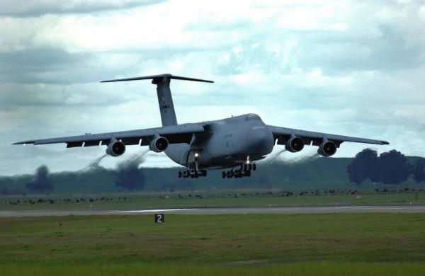 C-5“銀河”運輸機圖集（270圖）