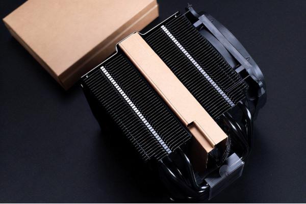 可以壓5800X的雙塔！DARK ROCK PRO 4，很冷很安靜