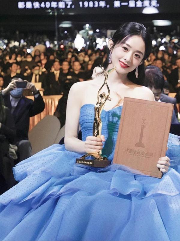 中國娛樂圈美女排行榜|超高畫質桌布大全,迪麗熱巴真的美絕了 中國娛樂圈美女排行榜|超高畫質桌布大全,迪麗熱巴真的美絕了