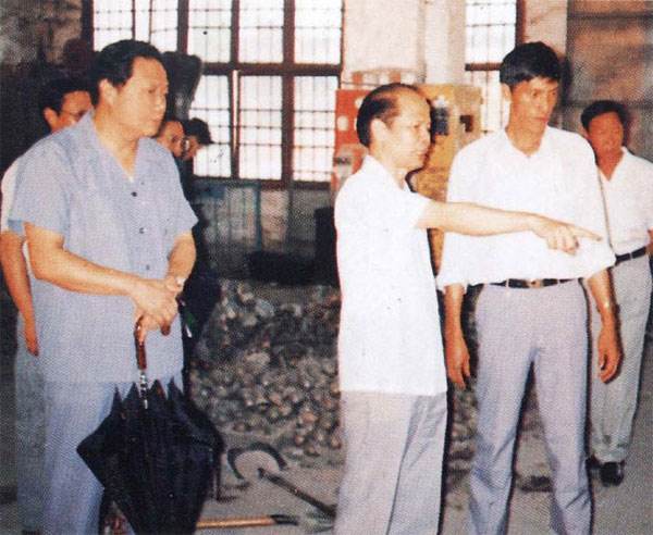 他51歲任廣東省委書記，66歲任人大副委員長，功勳卓越，享年67歲