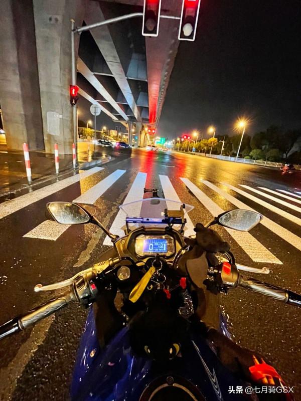 盤點一下機車那些很實用的過彎都要練習些什麼？