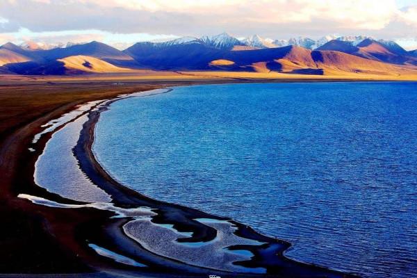 分享圖片：西藏三大聖湖之一納木措，藏語&OpenCurlyDoubleQuote;天湖&rdquo;