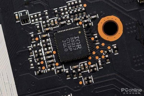 藍寶石RX 6900 XT 超白金 極光特別版評測：一年後RX 6900 XT更強了？