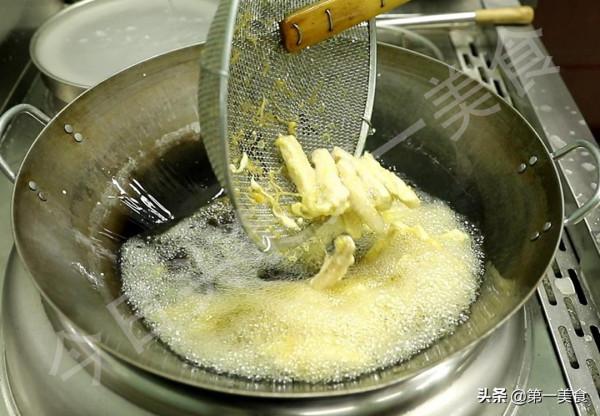 買年貨時，別總買花生瓜子，推薦自制4道小零食，全家老少都喜歡