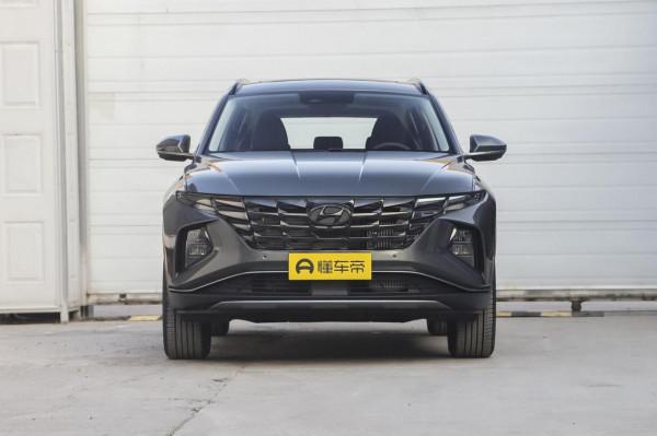 德系與韓系，沉穩與年輕，途嶽VS第五代途勝L，手握20萬選誰？