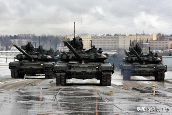300輛美國裝甲車將到位！俄軍核彈大炮部署完畢：可摧毀波蘭美軍
