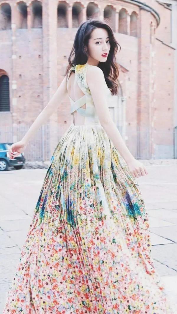 明星桌布迪麗熱巴桌布 明星桌布迪麗熱巴桌布