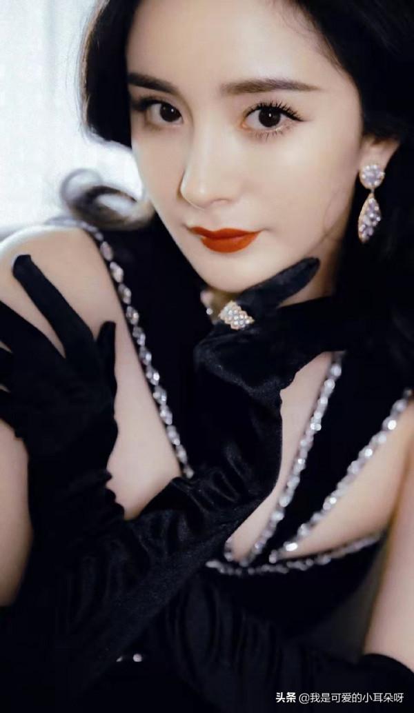 楊冪還是這麼好看,各種風格都能駕馭,棒棒噠 楊冪還是這麼好看,各種風格都能駕馭,棒棒噠