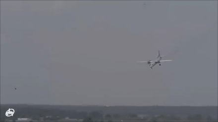 運輸機還能這樣飛?翻筋斗、大角度俯衝著陸,靈活程度堪比戰鬥機 運輸機還能這樣飛?翻筋斗、大角度俯衝著陸,靈活程度堪比戰鬥機