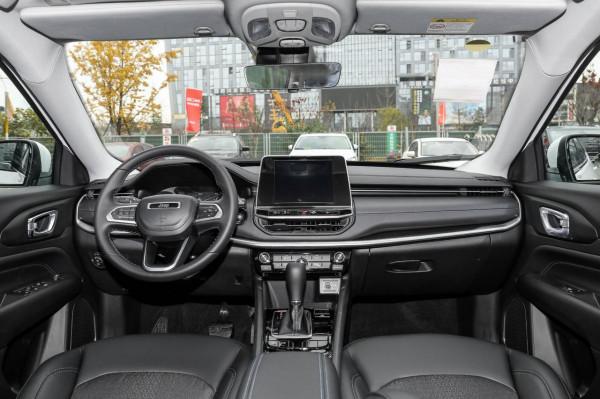 新車 | 顏值不輸吉姆尼，配6MT或9AT變速箱，Jeep新款自由俠曝光