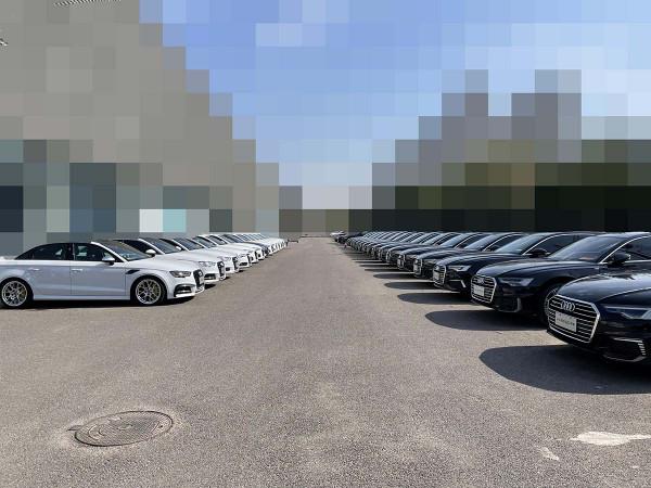 奧迪官方認證二手A4L,檢測發現後備箱全是水,客戶:買回去養魚 奧迪官方認證二手A4L,檢測發現後備箱全是水,客戶:買回去養魚