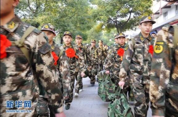 徐昭‖像父親那樣當“好兵”