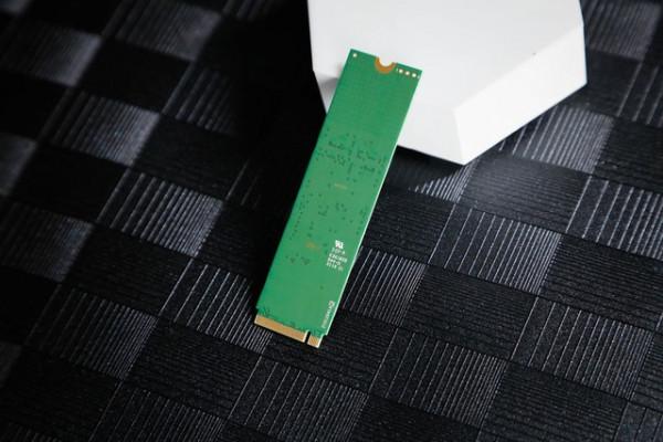 浦科特M10e PCIe4.0 SSD評測：主流攢機好搭檔