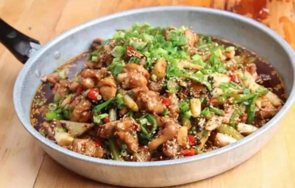 13道農家菜糸，樣子雖然不好，但味道還是不錯