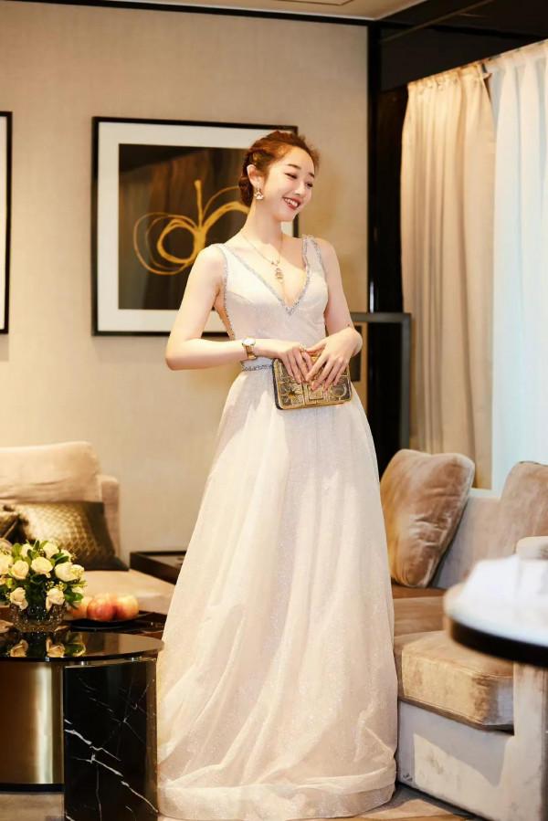 知性優雅蔣夢婕