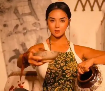 現代版孫二孃胡鬧鬧：全網最彪悍的村婦，回懟網友：有團隊咋了？