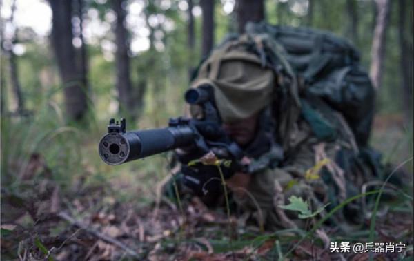 俄消音狙擊槍帶來驚喜！射程1公里看似平平無奇，實際上很難做到
