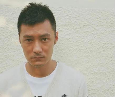 余文樂“毀滅史”,他的故事遠比你想象的要“渣” 余文樂“毀滅史”,他的故事遠比你想象的要“渣”