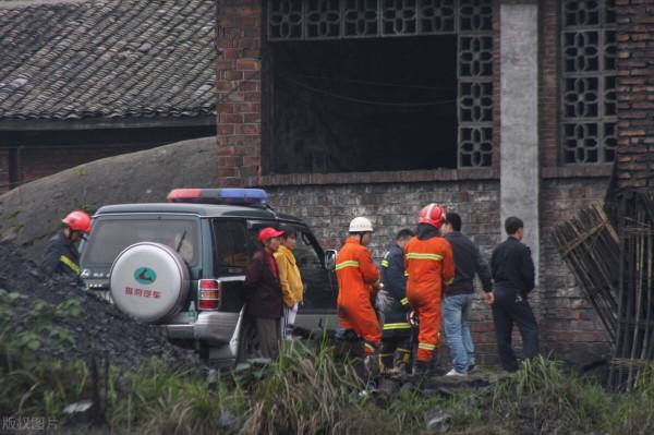 給予孩子自由但不是放任其不管 給予孩子自由但不是放任其不管