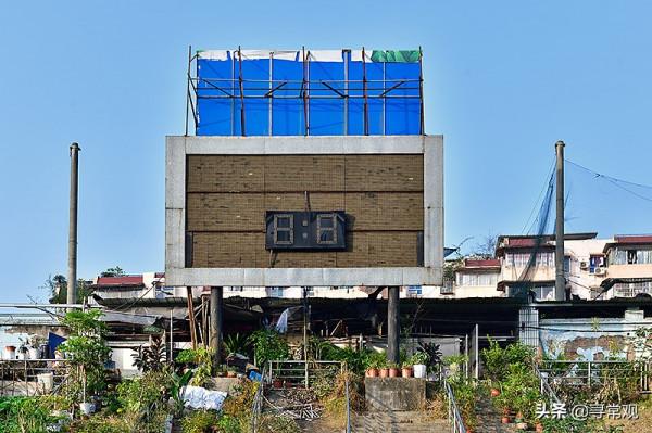 這個荒草叢生的重慶力帆足球場，會是更多俱樂部的結局嗎？