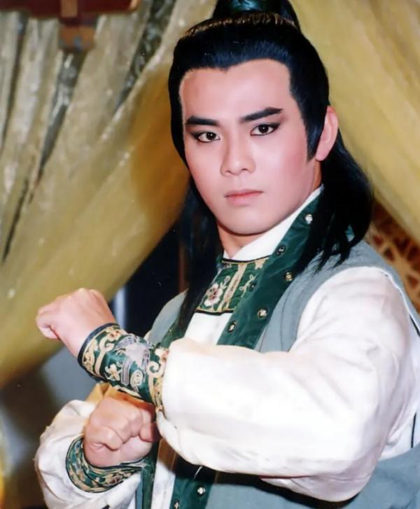 《新白娘子傳奇》29年，有人流產有人離世，8位主演現狀差距太大