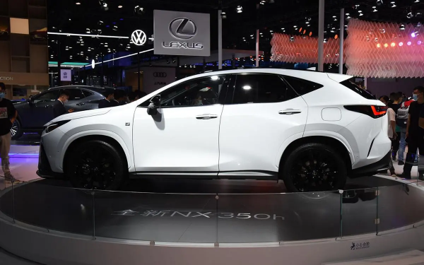 廣州車展預熱|內飾“精裝修” 科技感提升的全新雷克薩斯NX 廣州車展預熱|內飾“精裝修” 科技感提升的全新雷克薩斯NX